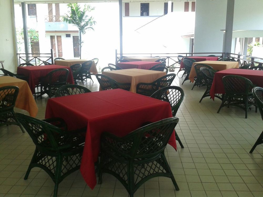 Oyo 44020 Kejora Garden Resort كامبونغ باسير بوغاك المظهر الخارجي الصورة